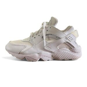 Nike Huarache | W 9.5 | White | Like New Excellent Condition
